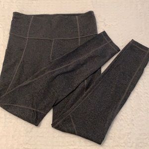 Athleta stash pocket salutation tight